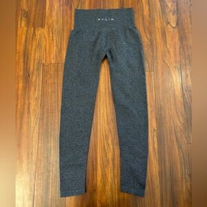 NVGTN grey heathered activewear leggings